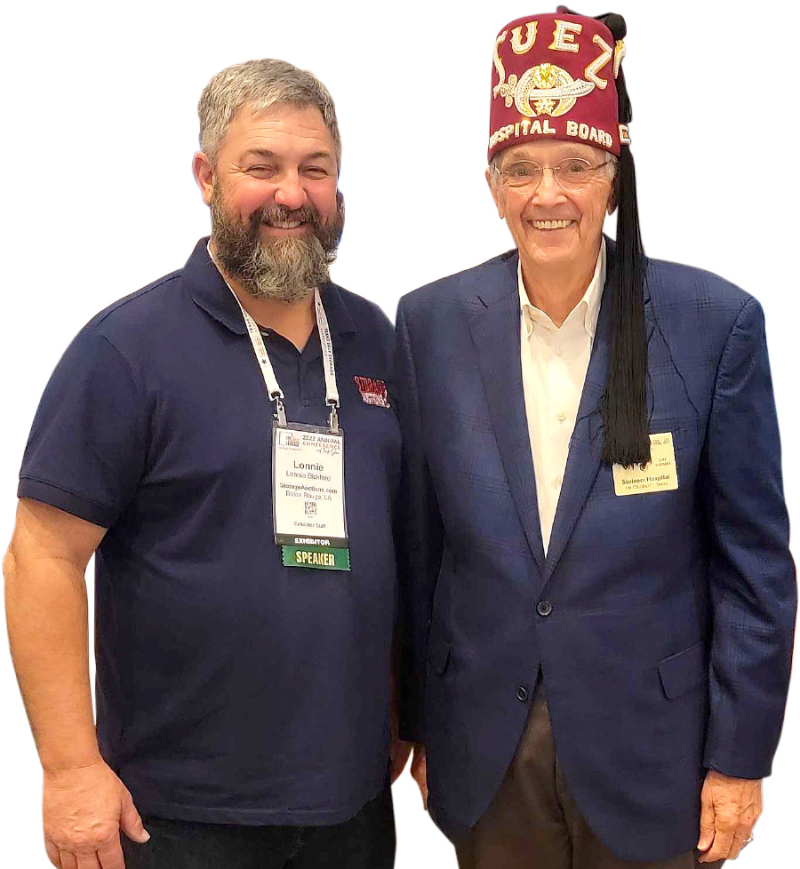 Shriners Children’s Texas members smiling together