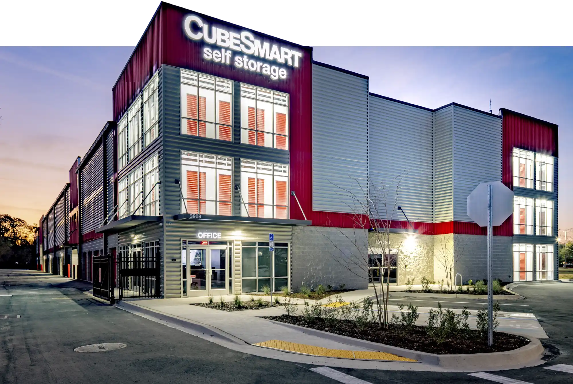 outside view of CubeSmart storage facility