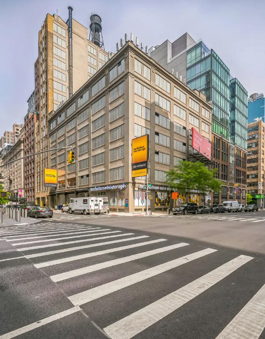 outdoor view of a Manhattan Mini Storage facility in New York