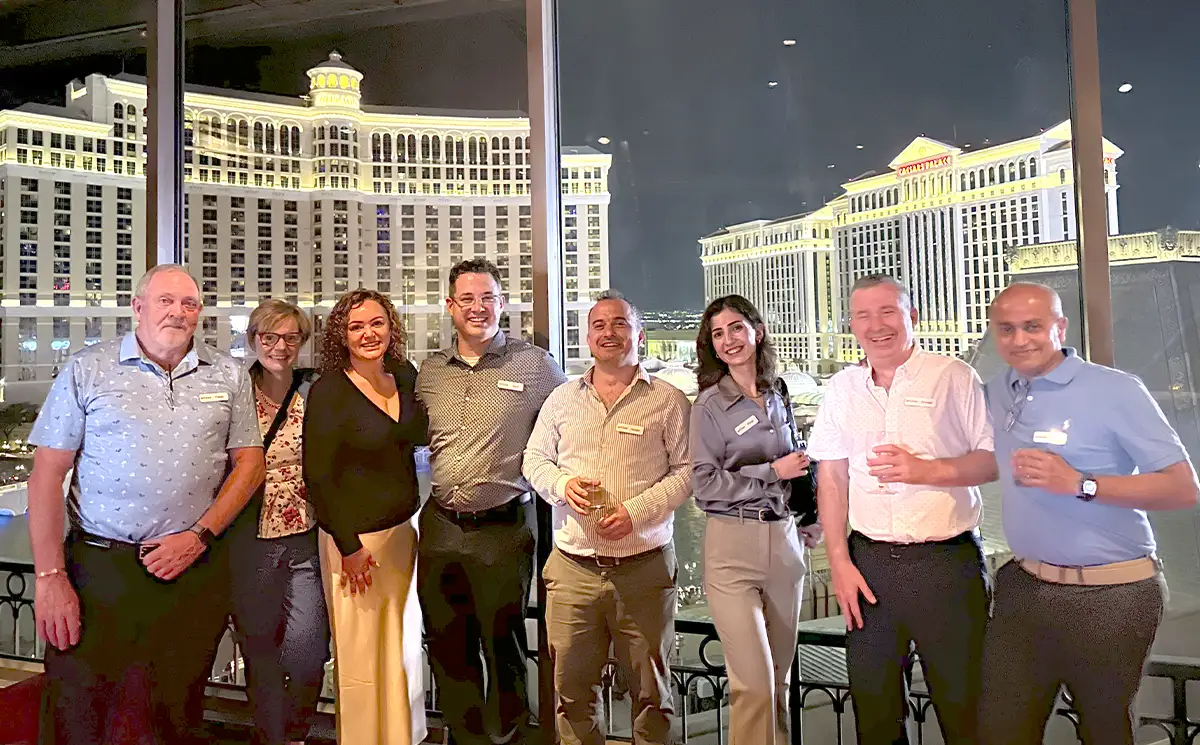 Kuyumcu and team celebrate in Las Vegas