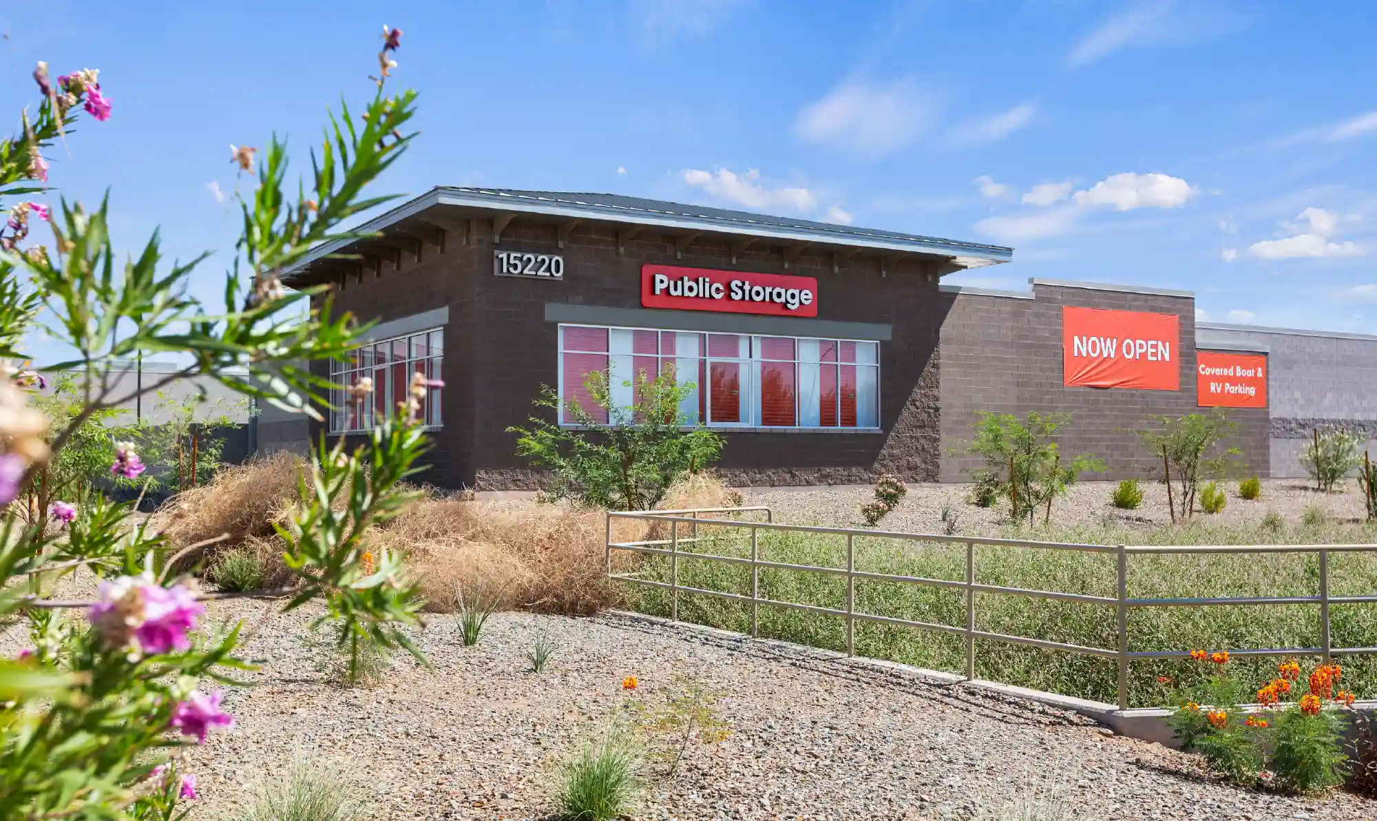 outside view of Public Storage facility